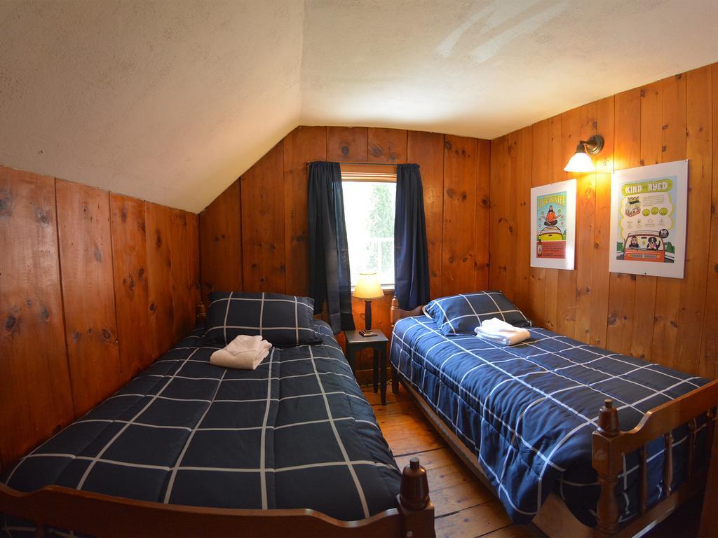 Hyde Away Inn Waitsfield Room photo